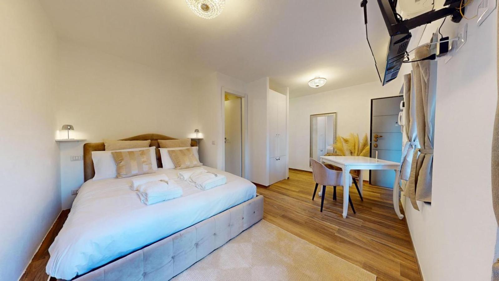 Guest House Duomo Milano ภายนอก รูปภาพ